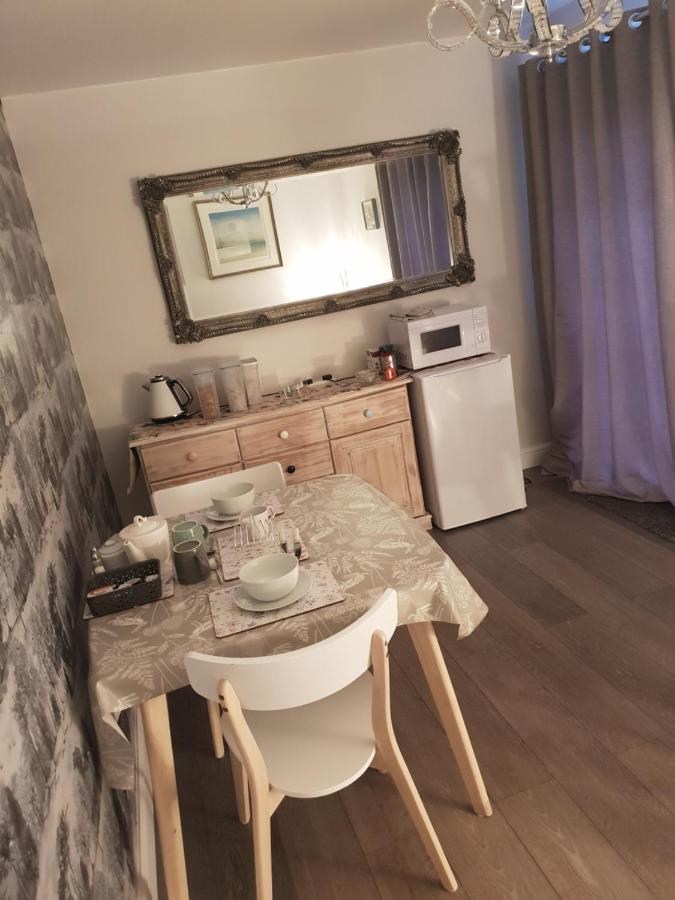 Goshens Farm B&B Wootton Bridge  Esterno foto